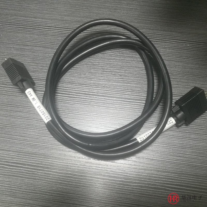 液晶拚接牆信號線